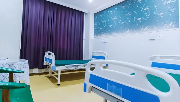 恶灵潜伏